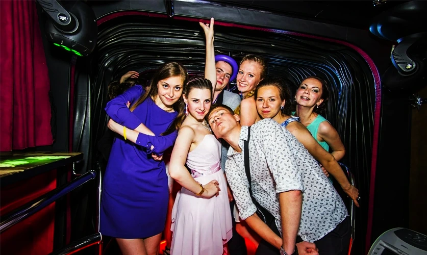 Luxury group transportation vehicle